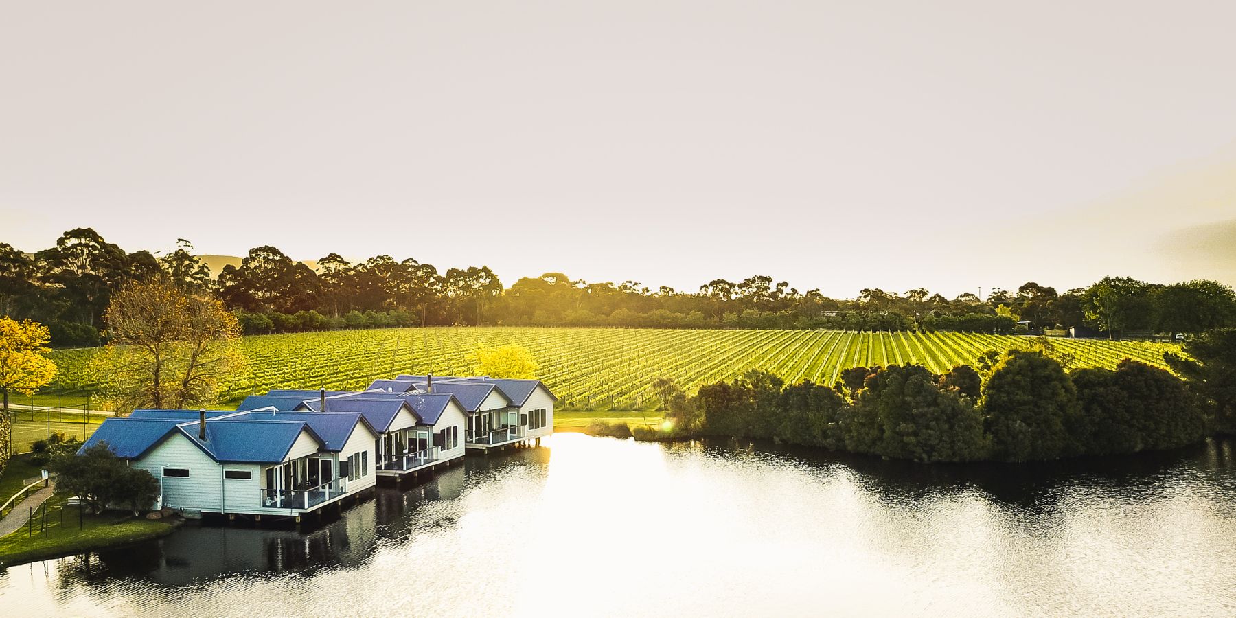 Lakeside Villas Crittenden Estate Dromana Stay Mornington Peninsula 